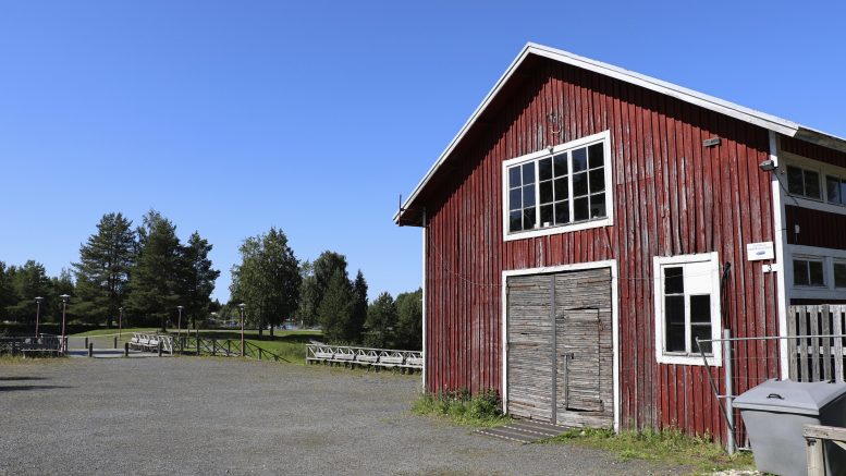 Uiton makasiini tullaan remontoimaan juhlakäyttöön.