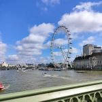 Thames-joen varrella sijaitseva London Eye-maailmanpyörä on yksi Lontoon tunnetuimmista maamerkeistä, se kohoaa 135 metrin korkeuteen.Kuva:Helmi Aula.