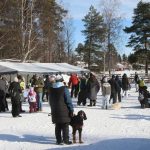 Lämmikkeeksi kävijöille maistui tapahtumassa tarjottu hernekeitto ja ruokakojuilla kävikin läpi tapahtuman kova kuhina.